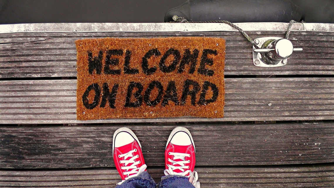 Case Study - A Mobile App for Onboarding: How an Insurance Company Organizes Communication with New Employees